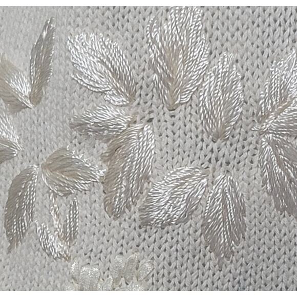 Rue 21 Cream Open Front Embroidered Cardigan Sweater Small Lightweight Soft - Picture 8 of 9